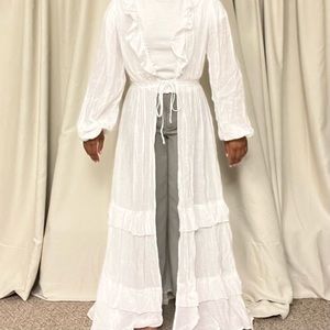 White kimono forever 21 long cardigan